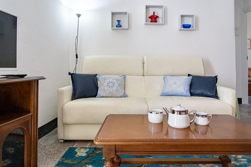 Ferienwohnung La Casa Di Ros Perinaldo Exterior foto